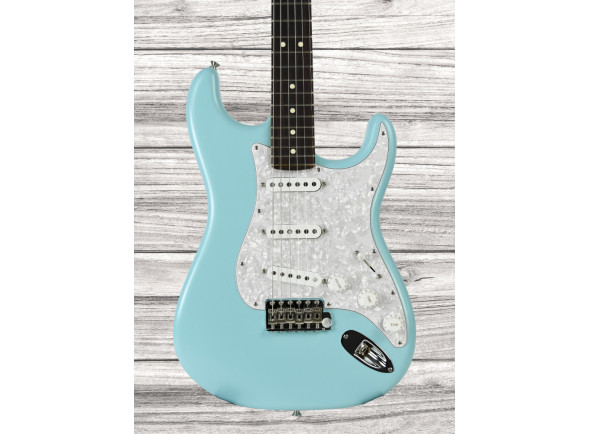 Fender Cory Wong Strat Daphne Blue Edição Limitada Fender Cory Wong Strat Daphne Blue Edição Limitada